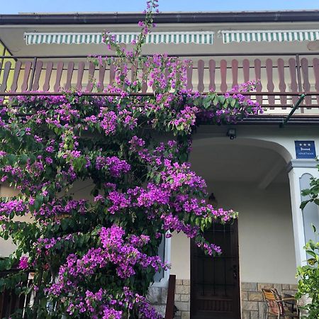 Apartment Marija Selce Buitenkant foto